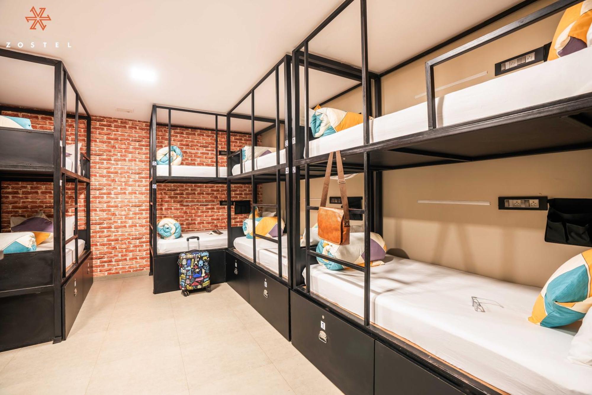 Zostel Mumbai Hostel Bagian luar foto
